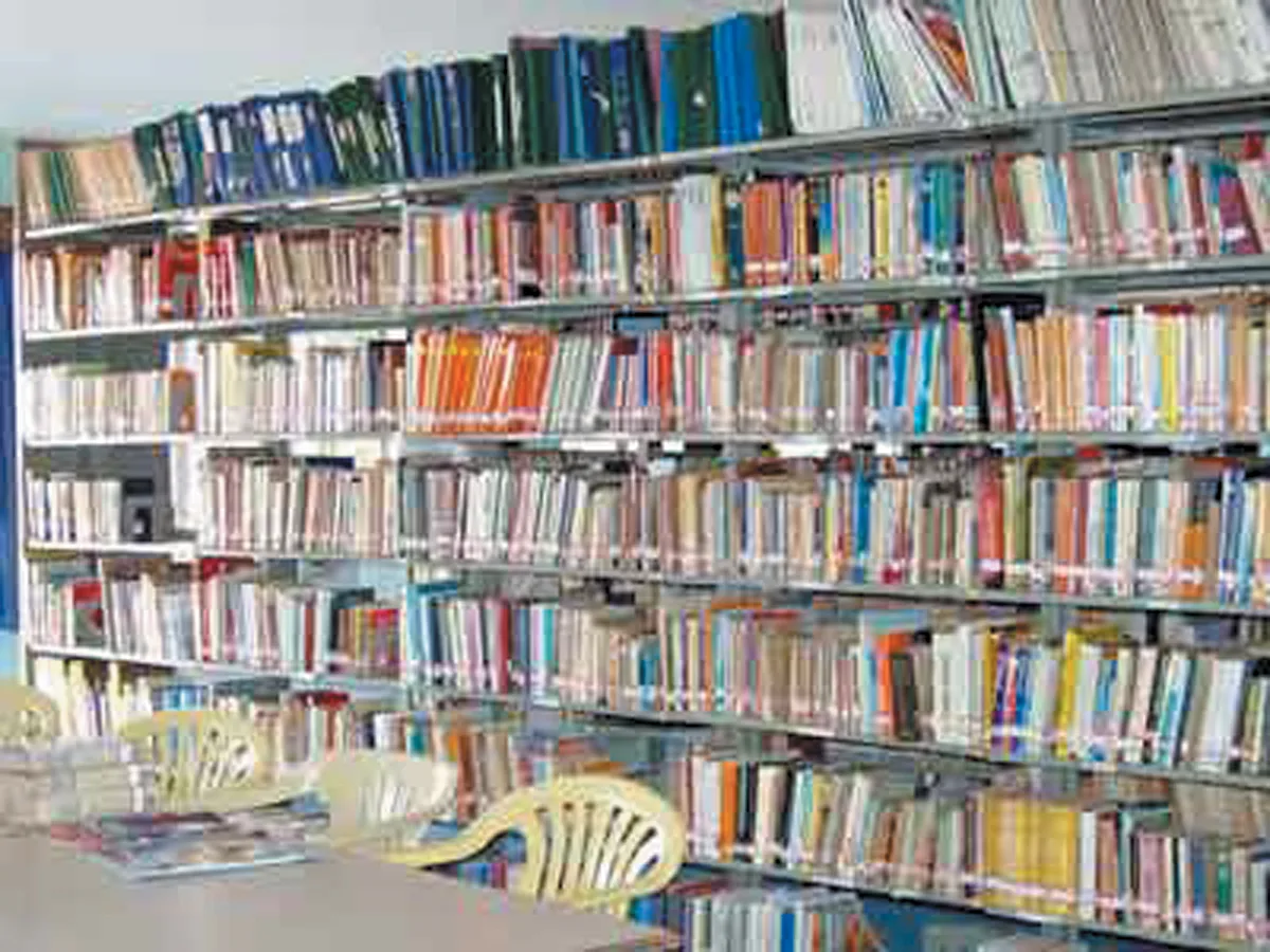 Manthana Library at Sushrutha Ayurveda